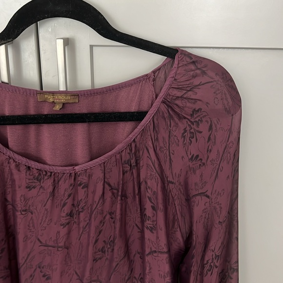 Piazza Roma Made in Italy Burgundy Top Lightweight Sheer Long Sleeves Small S - Picture 8 of 8
